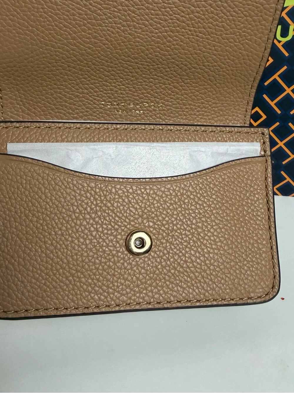 Tory Burch compact pebbled